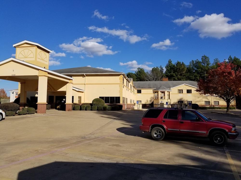 Quality Inn & Suites Kilgore-Longview Esterno foto