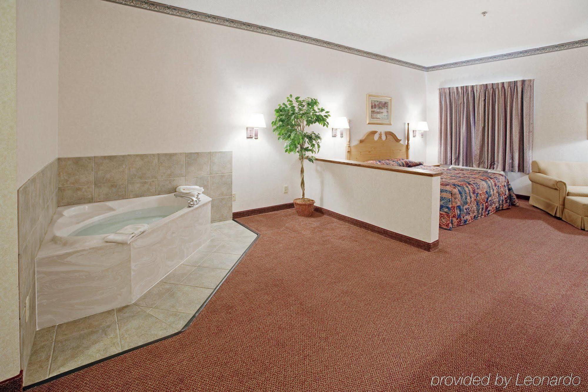 Quality Inn & Suites Kilgore-Longview Camera foto